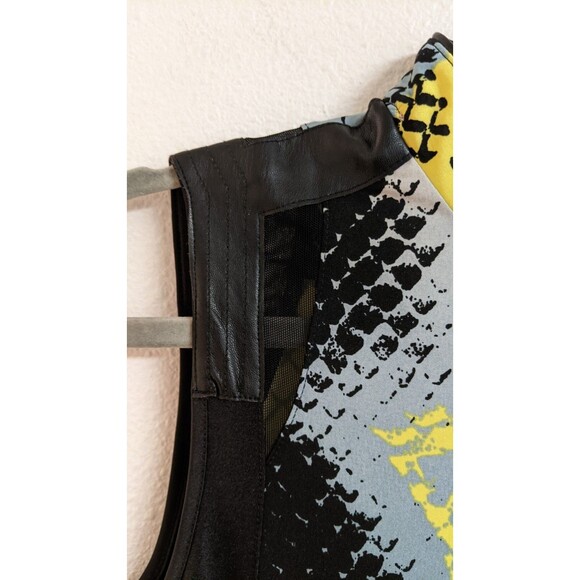 Women's JAMIE SADOCK 1/4 Zip Sleeveless Snakeskin Print Golf Dress M - Picture 3 of 14